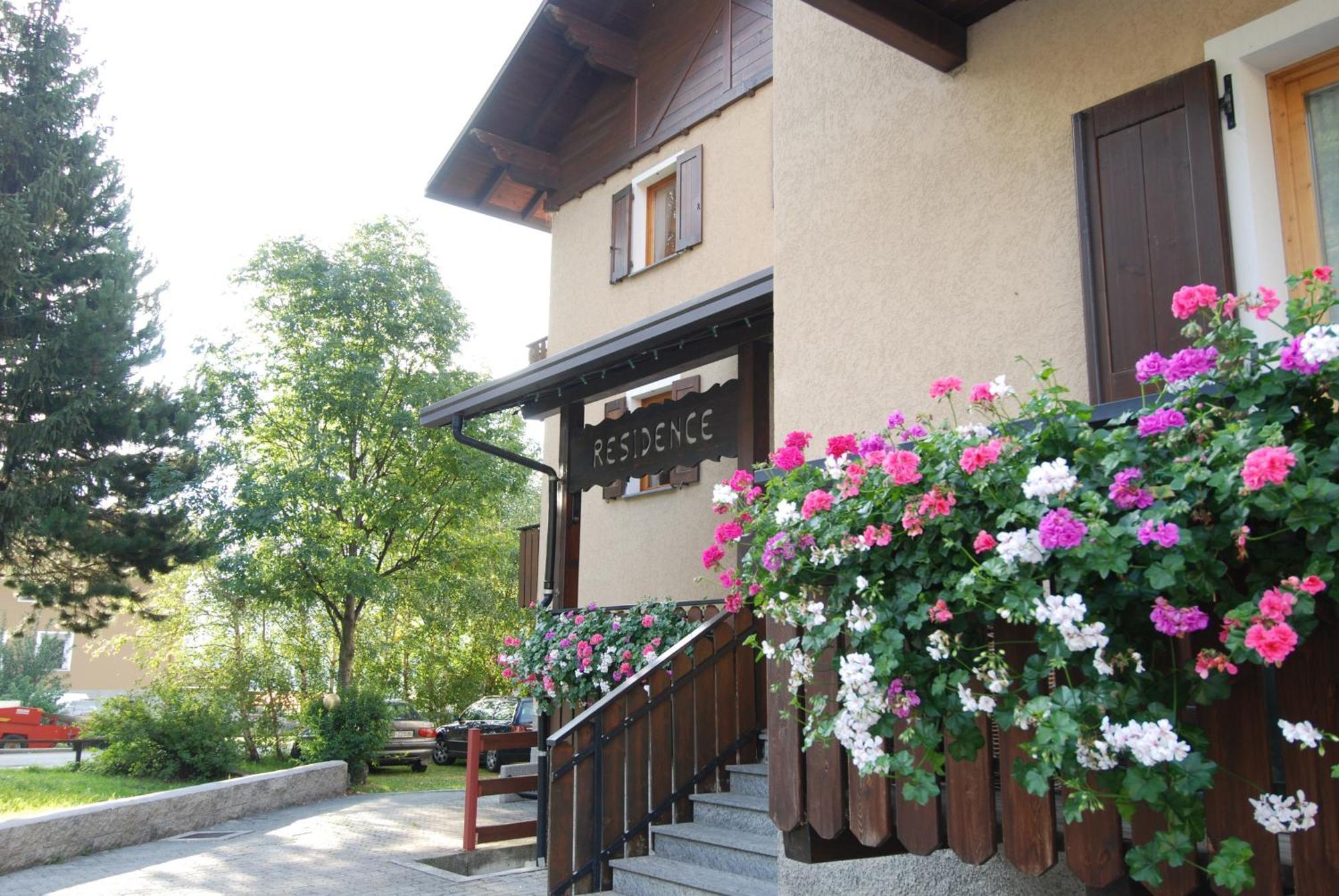 Residence Pian del Vino Pradelle Exterior foto